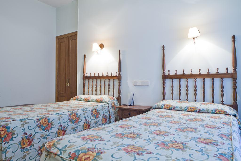 Hotel Rey Nino Ávila Eksteriør billede