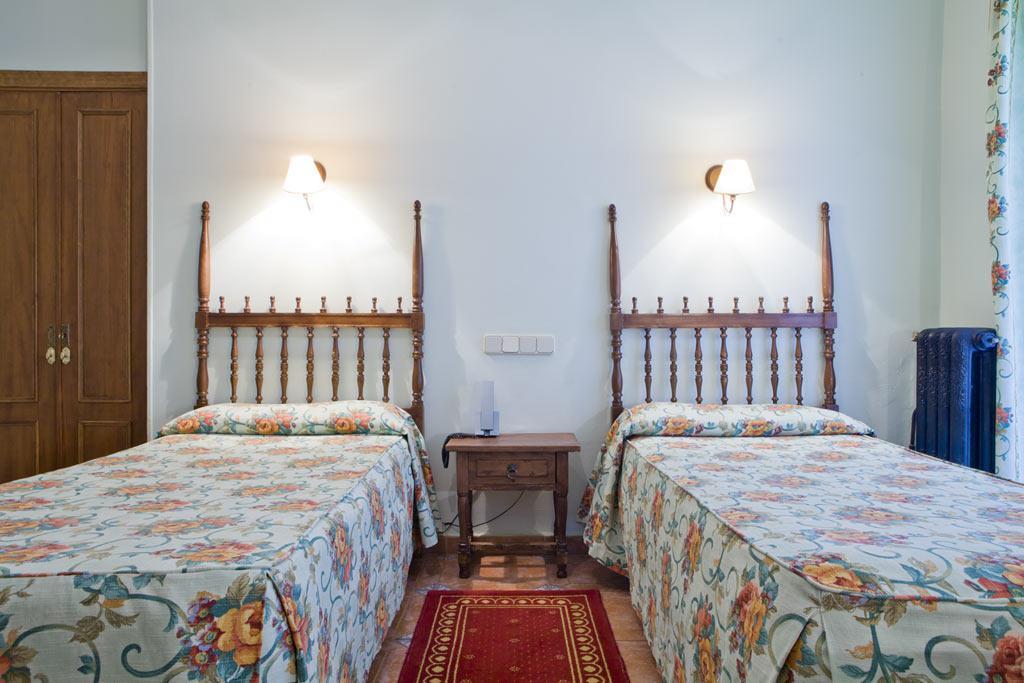 Hotel Rey Nino Ávila Eksteriør billede